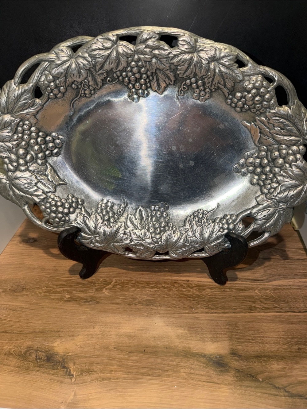 Arthur Court Silver-Tone Grape & Leaf Oval Serving Platter